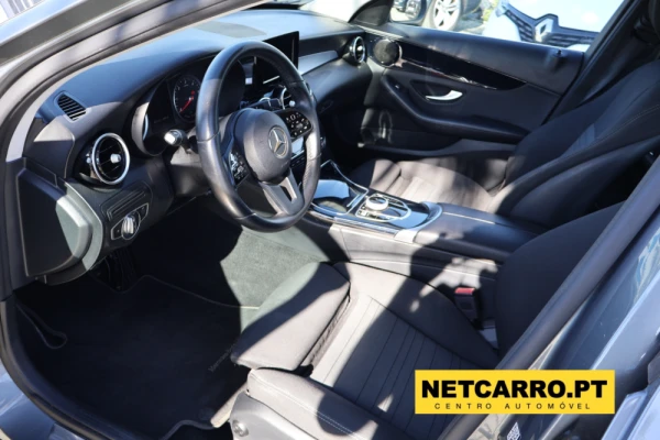Mercedes-Benz C 300 de Avantgarde 8