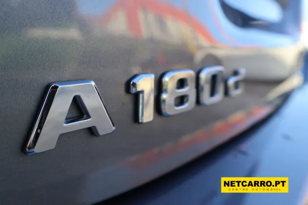 Mercedes-Benz A 180 d Progressive Aut. 15