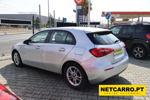 Mercedes-Benz A 180 d Business Solutions 4
