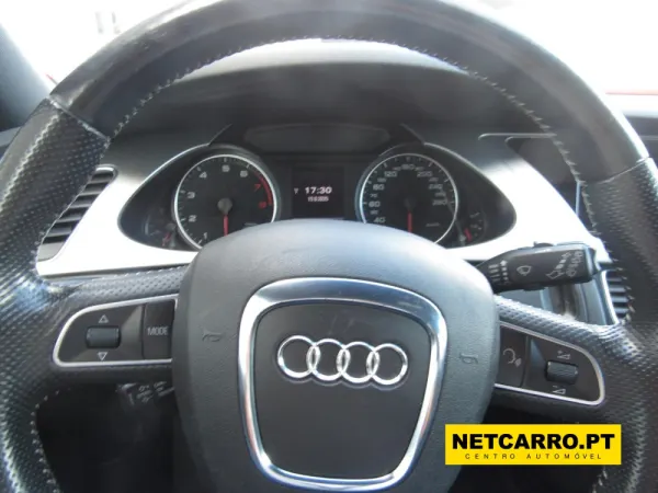 Audi A4 Avant 2.0 TDI 10