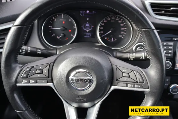 Nissan Qashqai 1.5 dCi N-Connecta 8