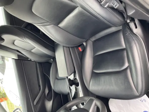 Tesla Model 3 Standard RWD Plus 6