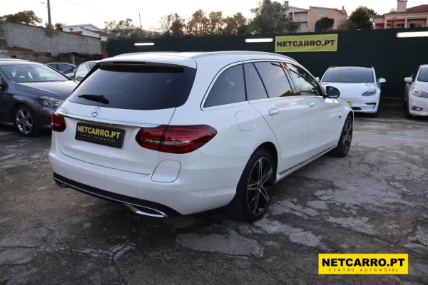 Mercedes-Benz C 300 de Avantgarde 5
