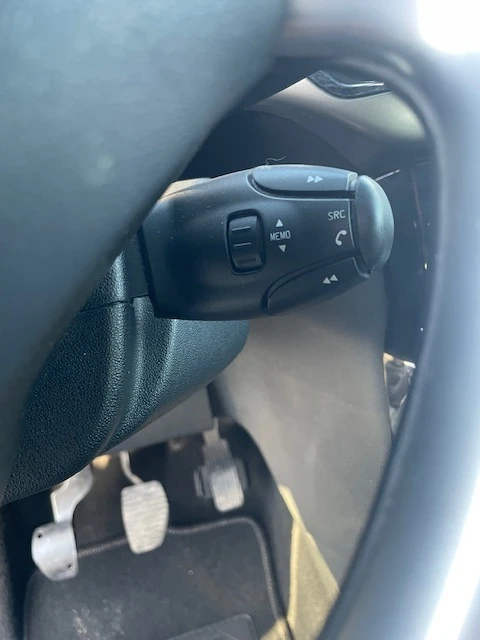 DS DS3 3 1.6 BlueHDi Drive Efficiency 9
