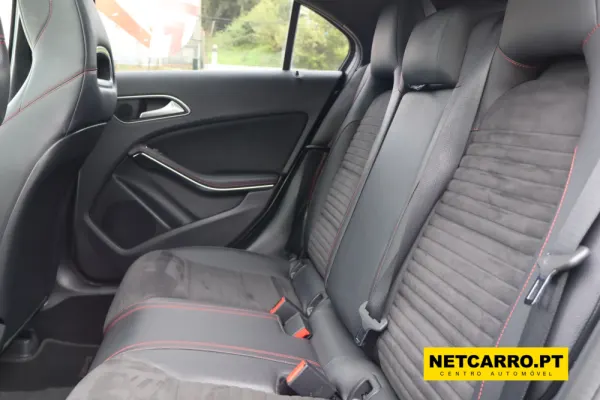 Mercedes-Benz A 180 d AMG Line Aut. 10