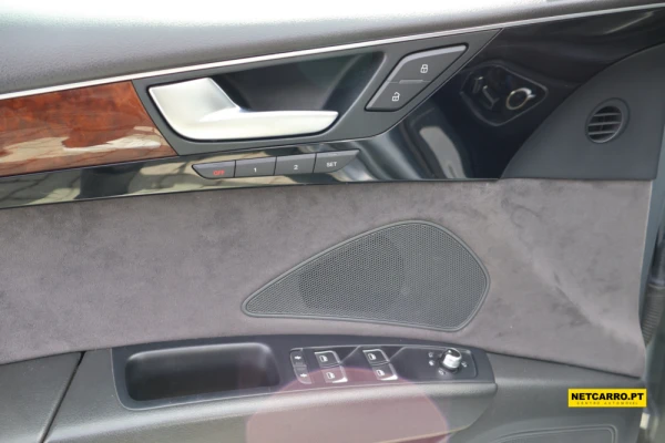 Audi A8 3.0 TDI V6 quattro Longo 11