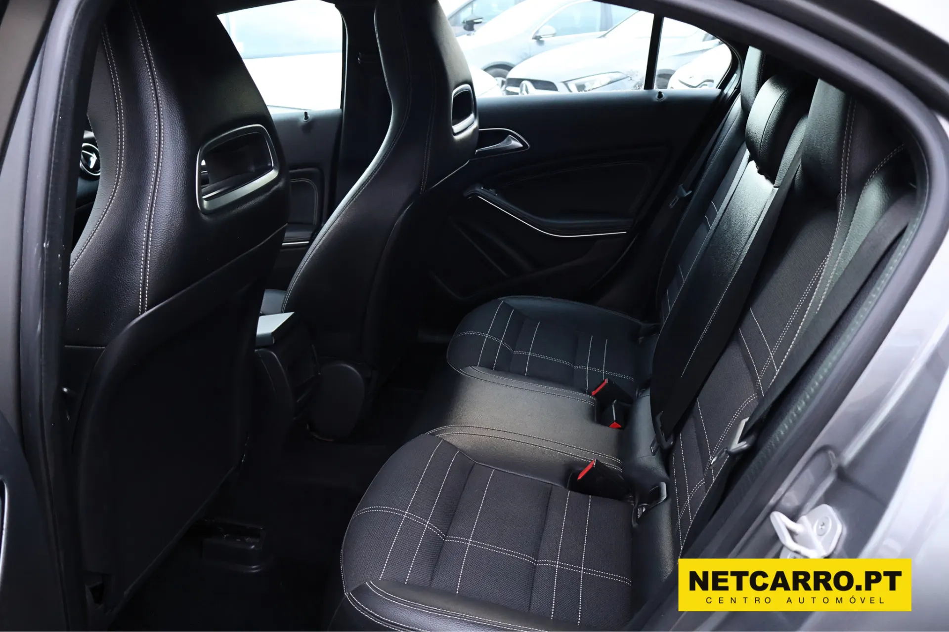 Mercedes-Benz A 180 Outro 7