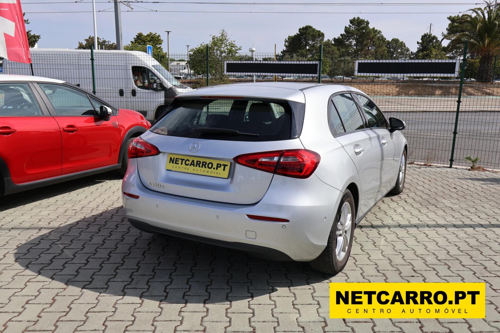 Mercedes-Benz A 180 d Business Solutions 3