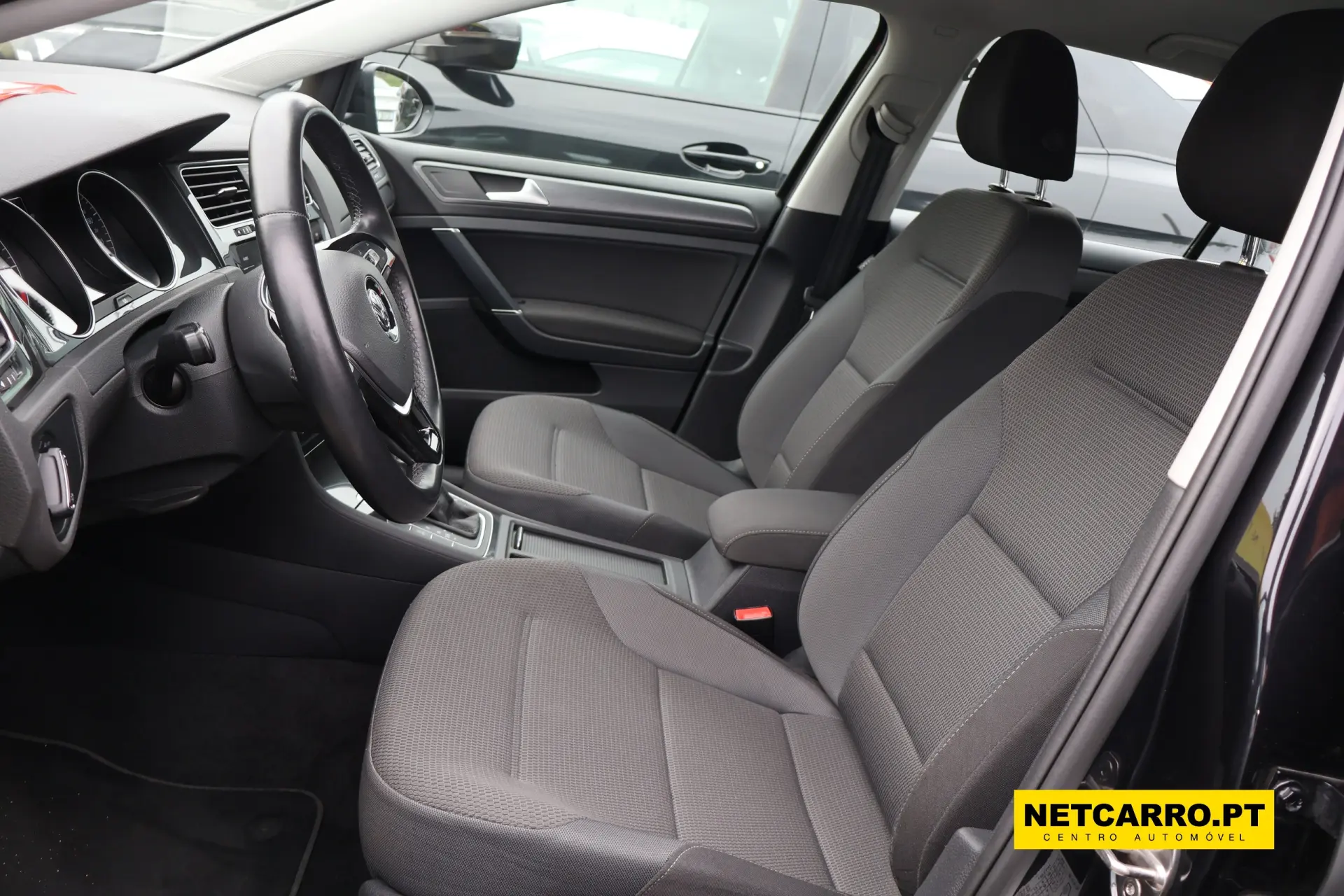 Volkswagen Golf 1.6 TDI (BlueMotion ) DSG Comfortline 4