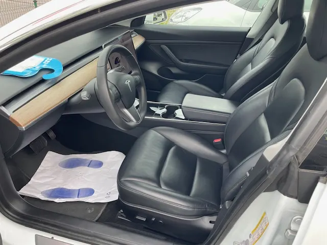 Tesla Model 3 Standard RWD Plus 7
