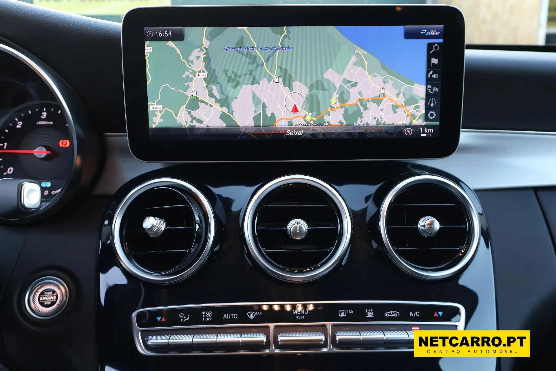 Mercedes-Benz C 300 de Avantgarde 8