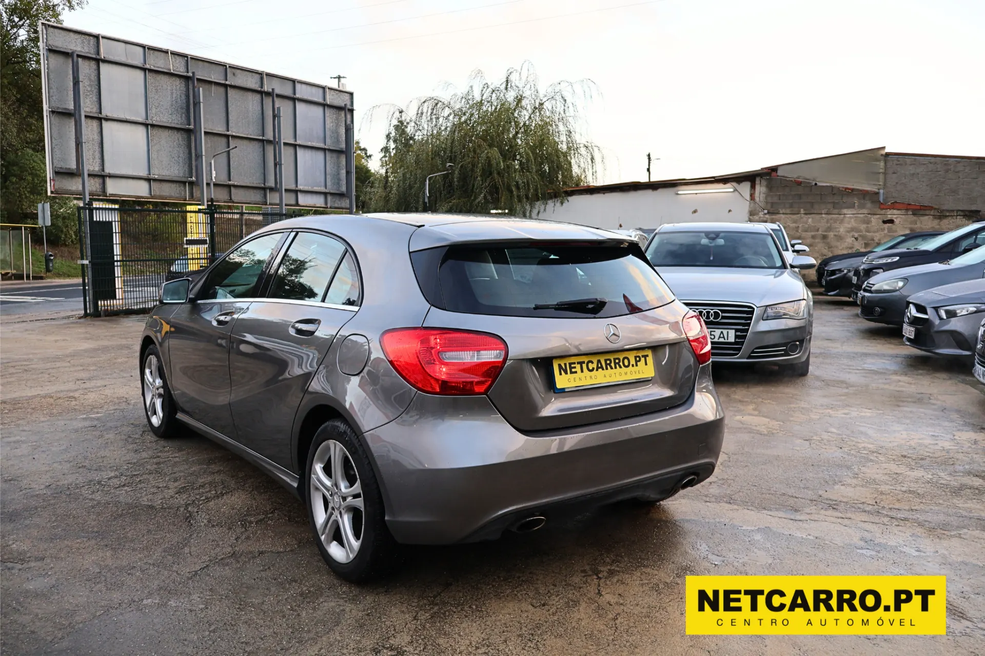 Mercedes-Benz A 180 Outro 3