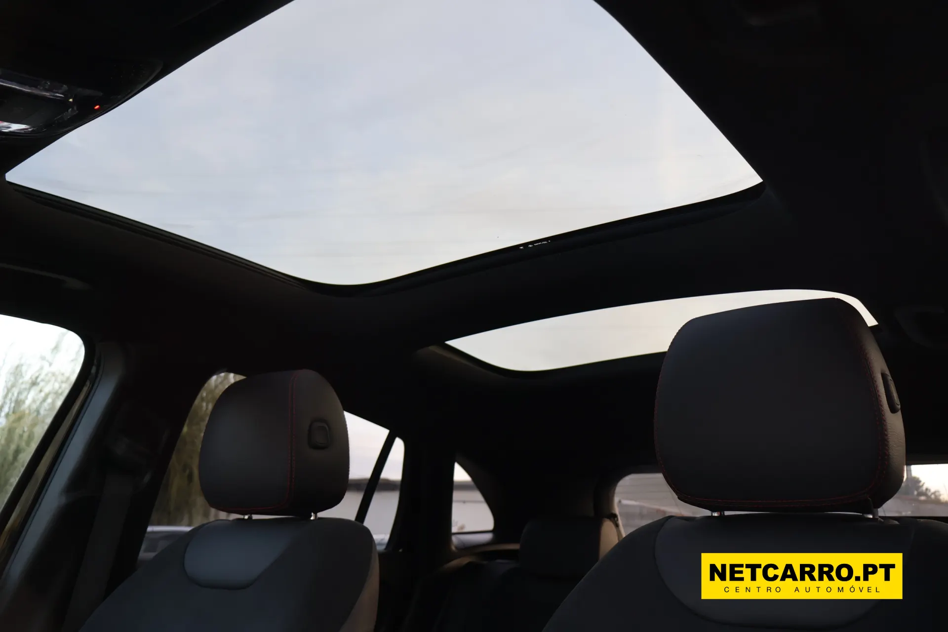 Mercedes-Benz GLA 200 d AMG Line 11