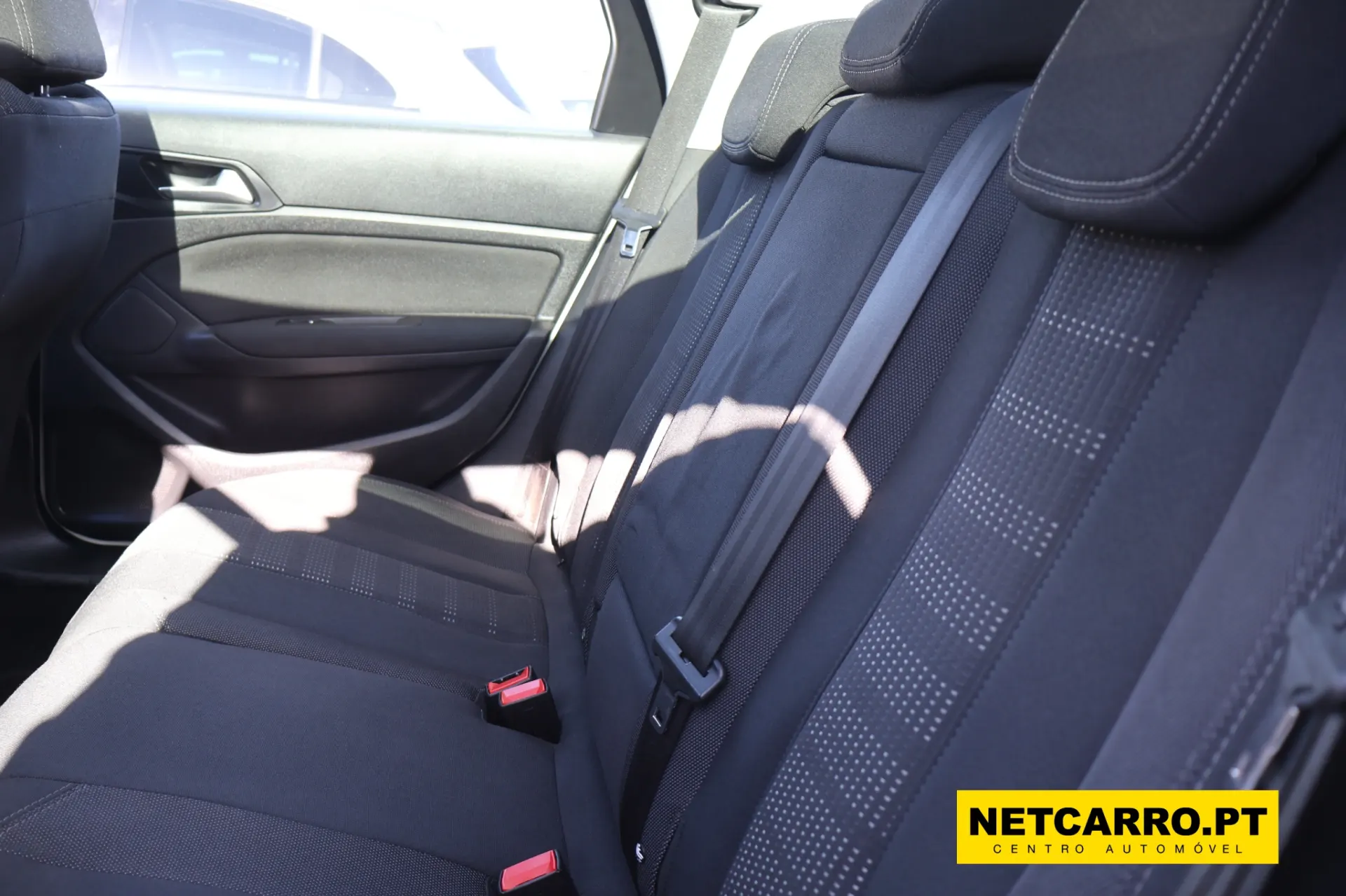 Peugeot 308 SW 1.6 BlueHDi Allure J17 EAT6 10