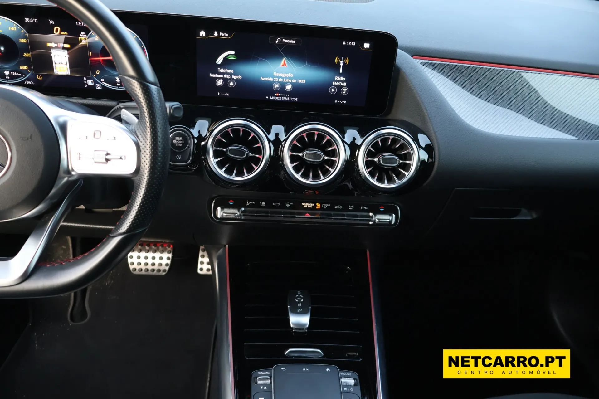 Mercedes-Benz GLA 200 d AMG Line 8