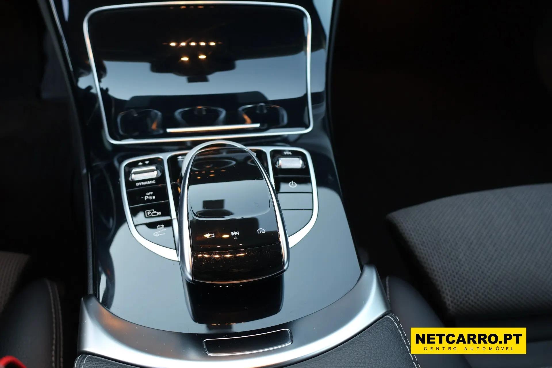 Mercedes-Benz C 300 de Avantgarde 10