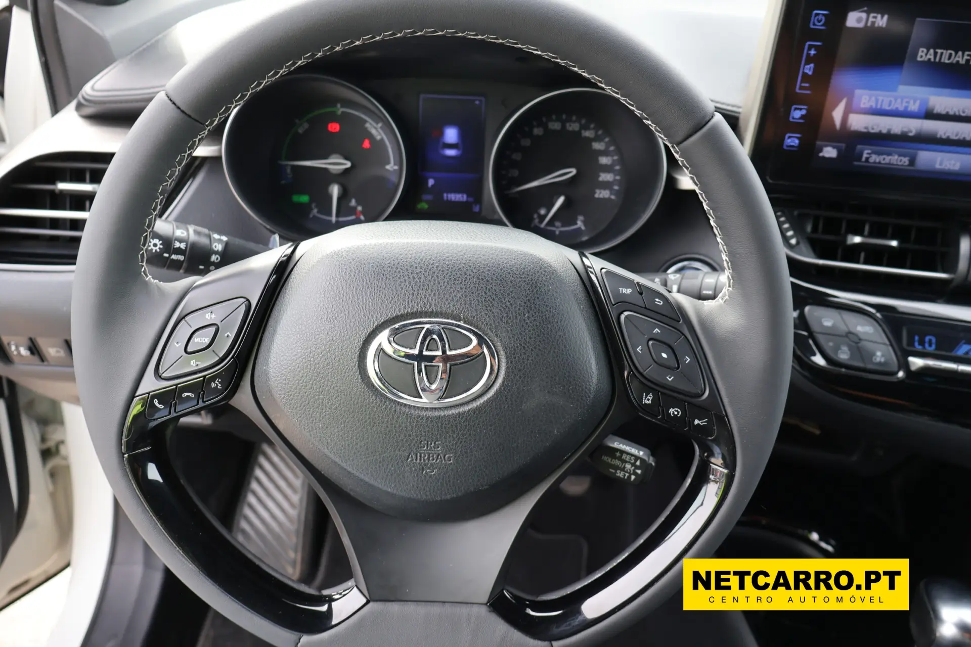 Toyota C-HR 1.8 Hybrid Exclusive 8