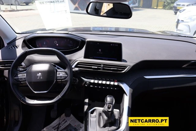 Peugeot 3008 1.5 BlueHDi Allure 5