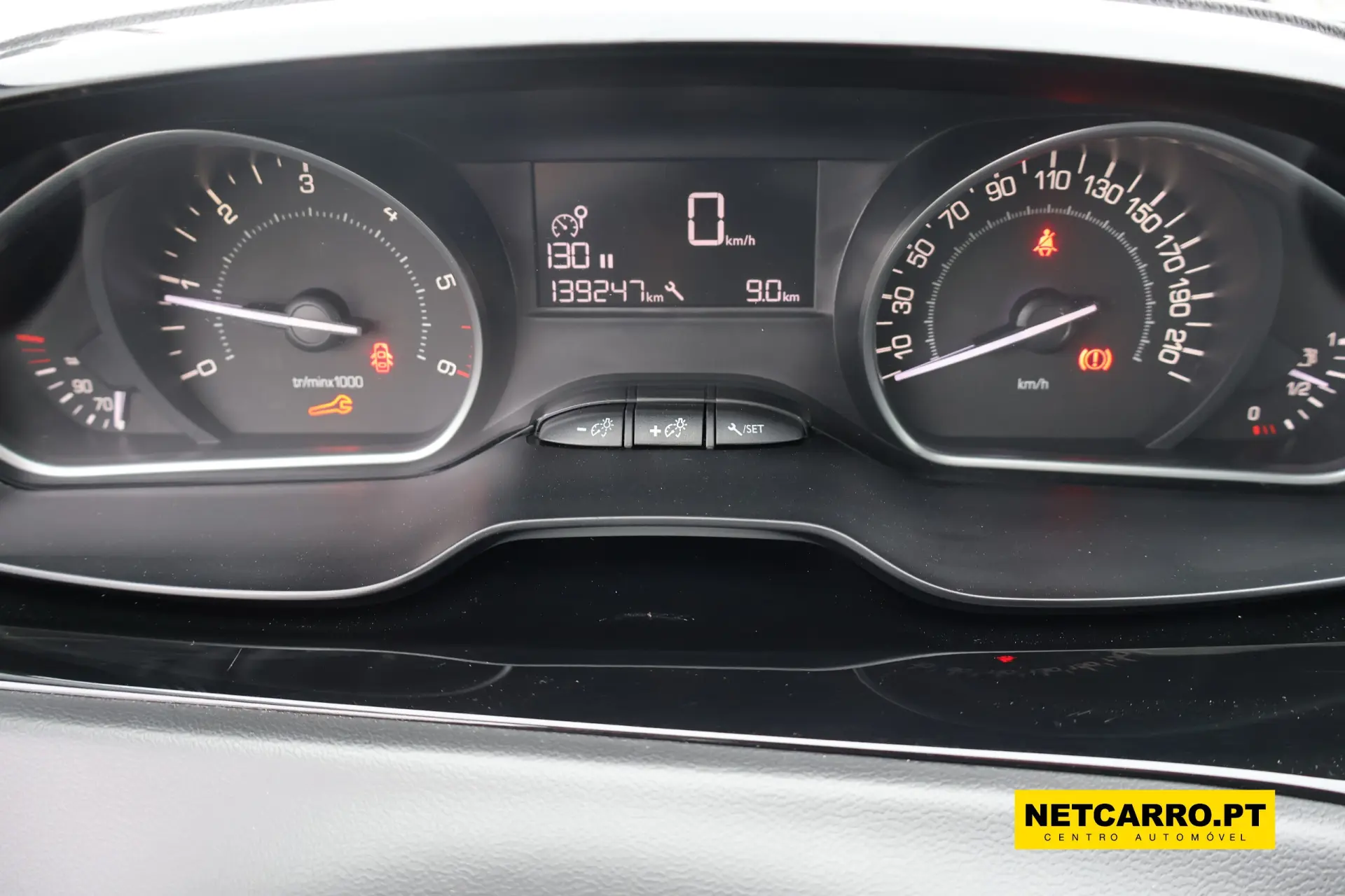 Peugeot 208 1.5 BlueHDi Active Pack 9