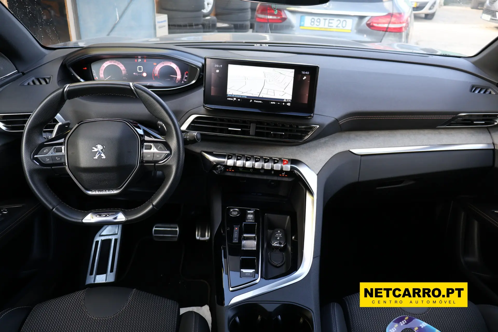 Peugeot 5008 1.5 BlueHDi GT Line J19 EAT8 14