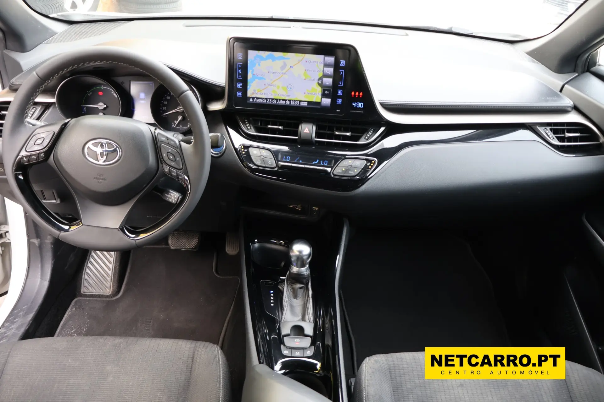 Toyota C-HR 1.8 Hybrid Exclusive 20