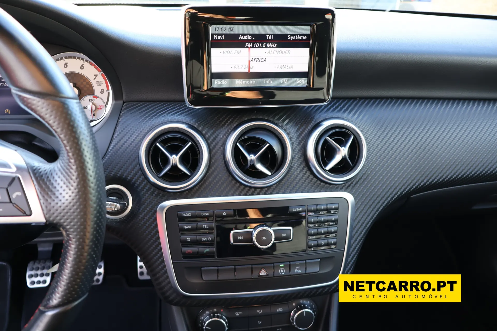 Mercedes-Benz A 180 Dynamic Edition 9