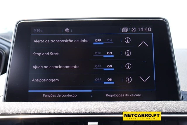 Peugeot 3008 1.5 BlueHDi Allure 12