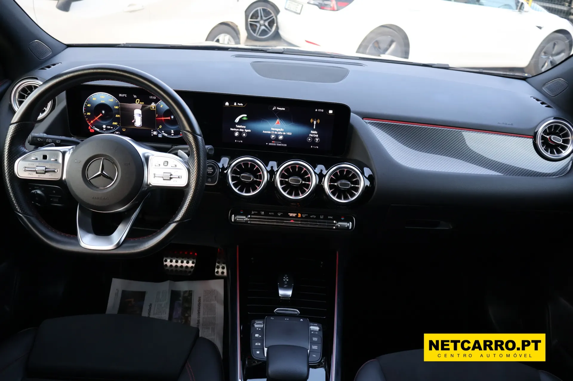 Mercedes-Benz GLA 200 d AMG Line 6