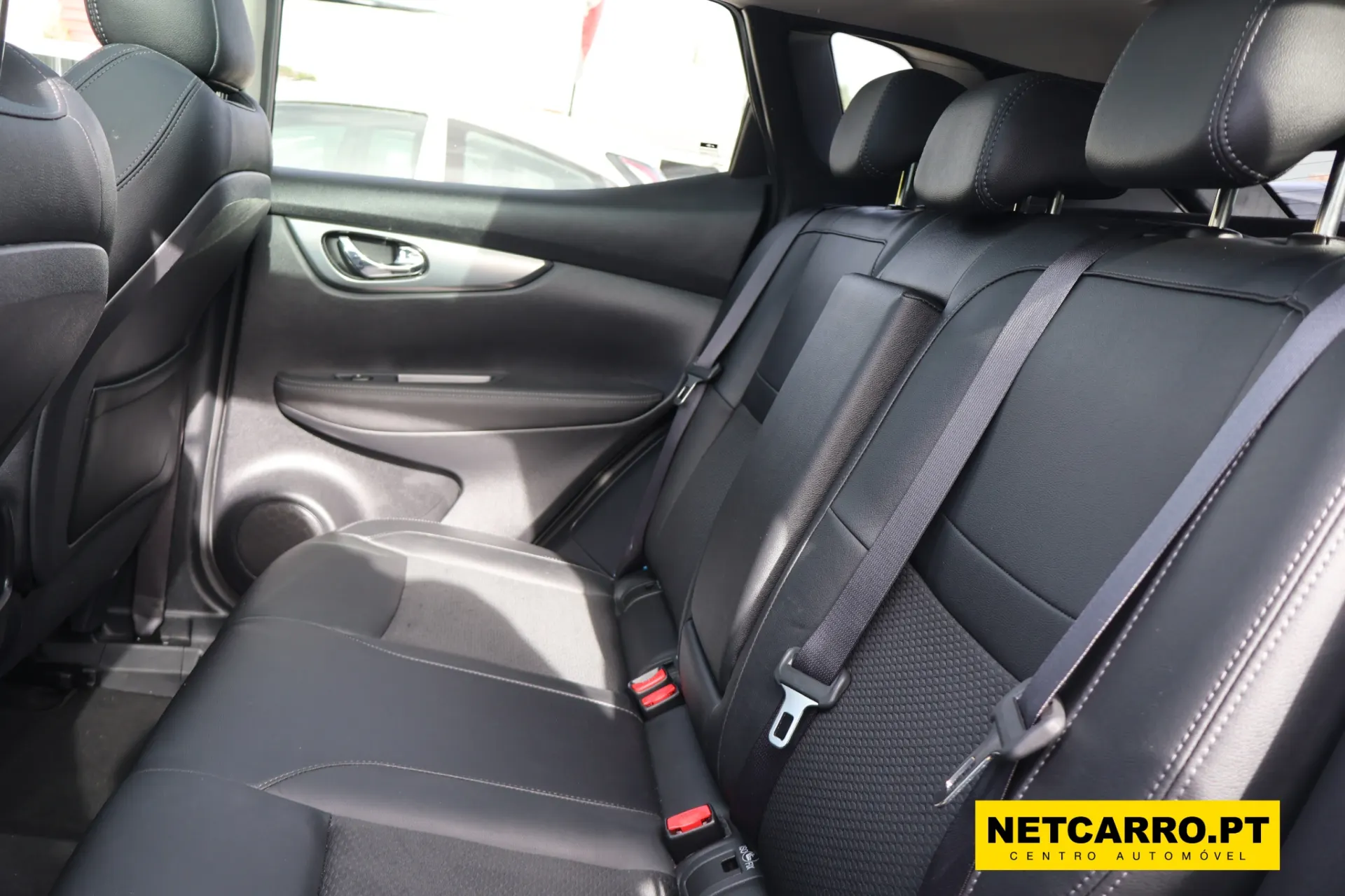 Nissan Qashqai 1.5 dCi N-Connecta 13