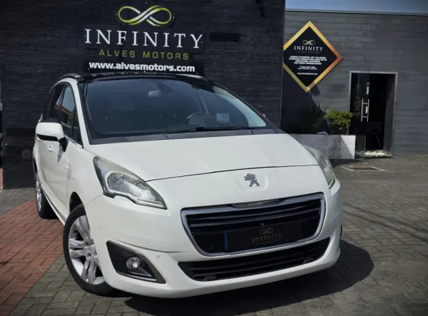 Peugeot 5008 2.0 HDi Allure 3