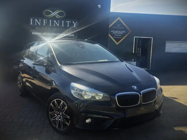 BMW 220 Gran Tourer d xDrive 7L Auto 2