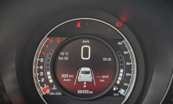 Abarth 595C 1.4 T-Jet 23