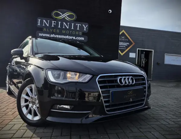 Audi A3 Sportback 1.6 TDi Business Line Attraction 5