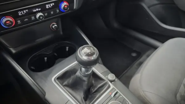 Audi A3 Sportback 1.6 TDi Business Line Attraction 22