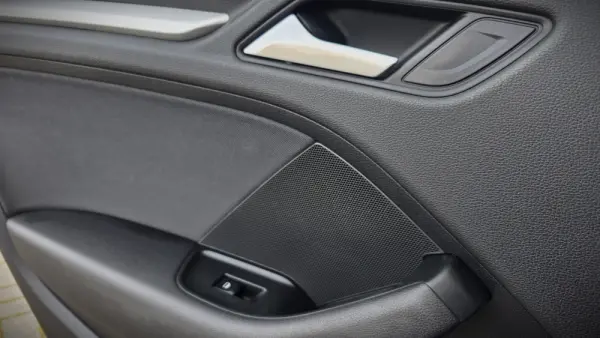 Audi A3 Sportback 1.6 TDi Business Line Attraction 28