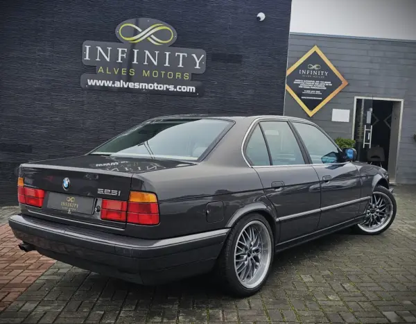 BMW 525 i 6