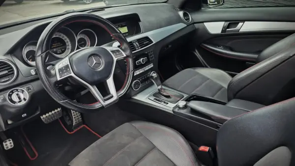 Mercedes-Benz C 250 COUPÉ d AMG Line Aut. 18