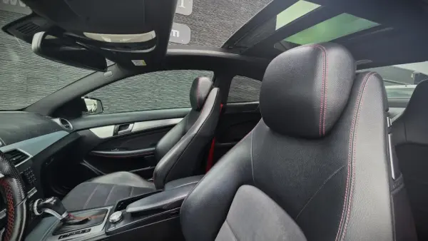 Mercedes-Benz C 250 COUPÉ d AMG Line Aut. 26