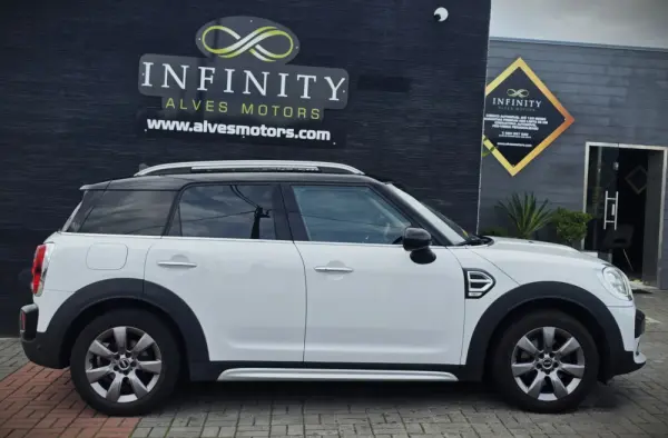 MINI Countryman Cooper D 5