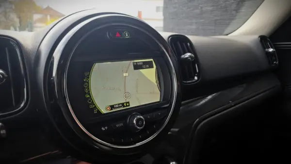 MINI Countryman Cooper D 18