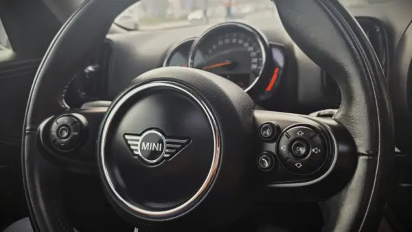 MINI Countryman Cooper SE ALL4 Auto 16