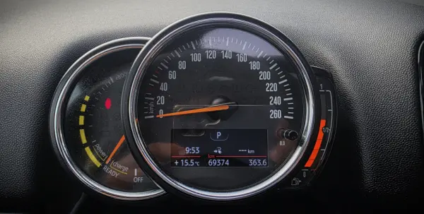 MINI Countryman Cooper SE ALL4 Auto 17