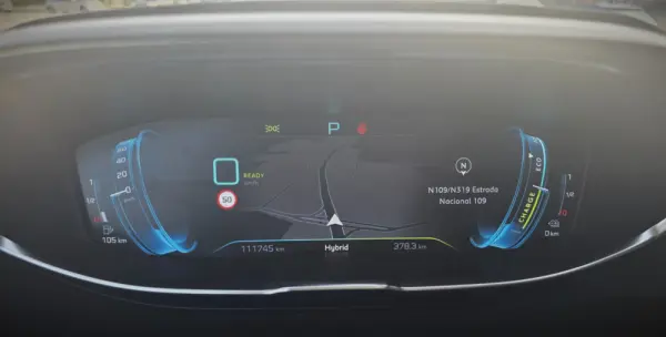 Peugeot 3008 1.6 HYBRID EAT8 ALLURE 25