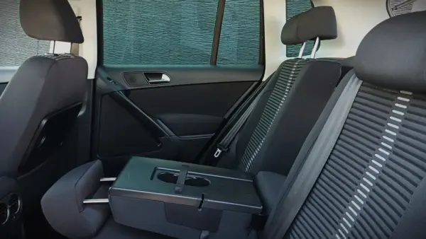 Volkswagen Tiguan 1.4 TSI SPORT BLUEMOTION 28