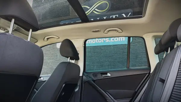 Volkswagen Tiguan 1.4 TSI SPORT BLUEMOTION 29