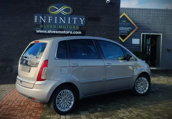 Lancia Musa 1.3 16V M-jet Oro S&S 6