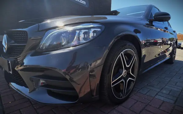 Mercedes-Benz C 300 de 9G-TRONIC AMG Line 12
