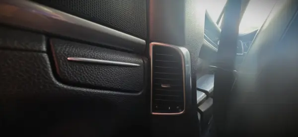 Porsche Panamera Platinum Edition 40