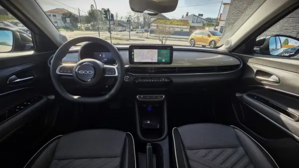 Fiat 600 1.2 Hybrid Sport 13