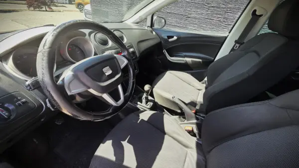 SEAT Ibiza 1.6 TDI 25 Anos DPF 9
